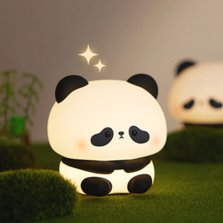 veilleuse-bebe-panda-assis