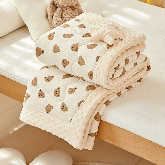 couette-bebe-doux-calin-ourson