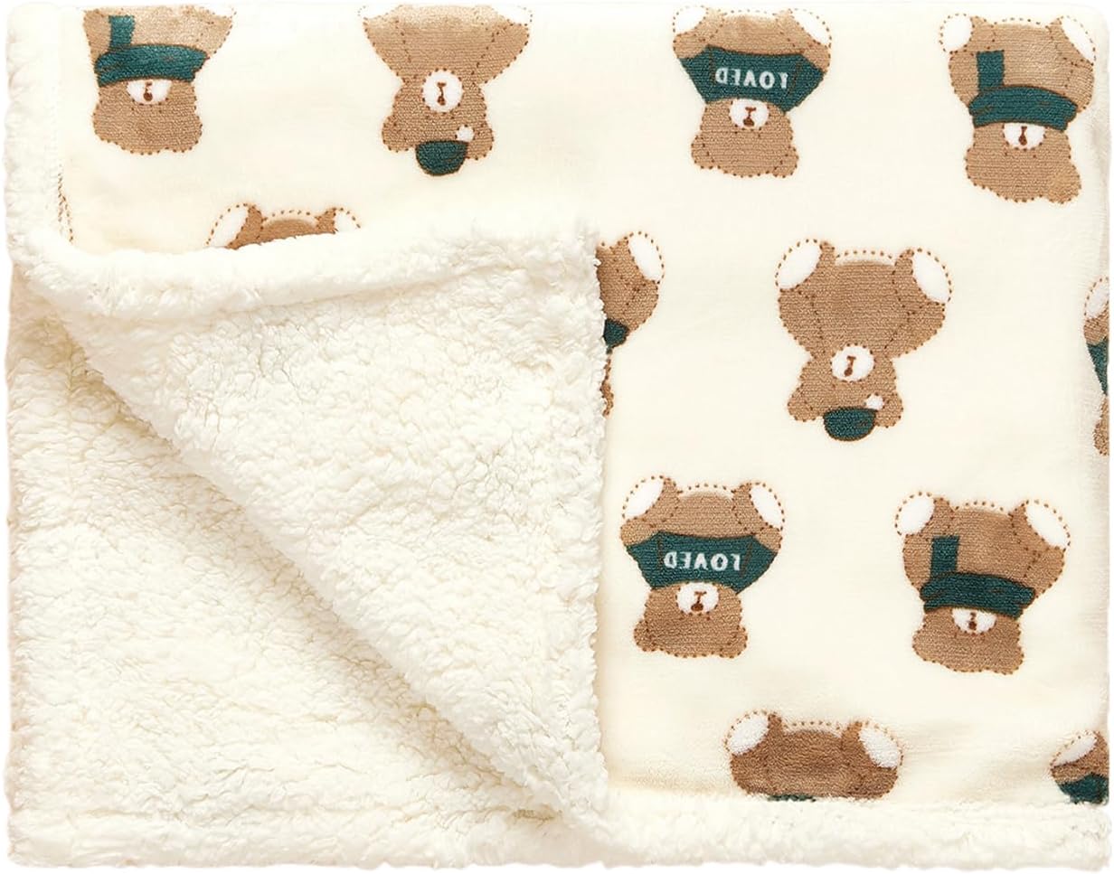 couverture-bebe-en-polaire-ours-vert