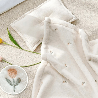 couverture-polaire-bebe-dodo-motif-fleur