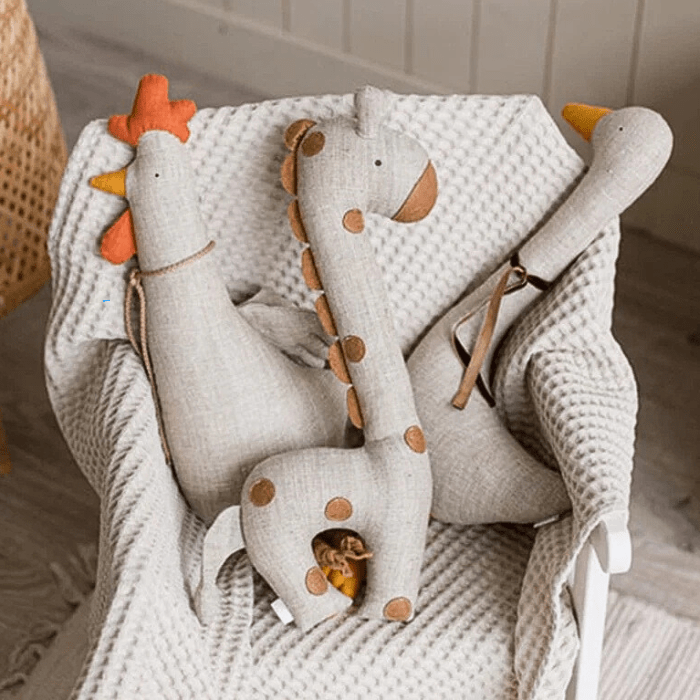 doudou-pour-bebe-girafe-decoration-de-la-chambre-de-bebe