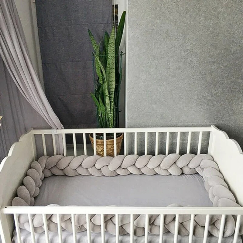 tour-de-lit-bebe-gris-protecton-et-confort