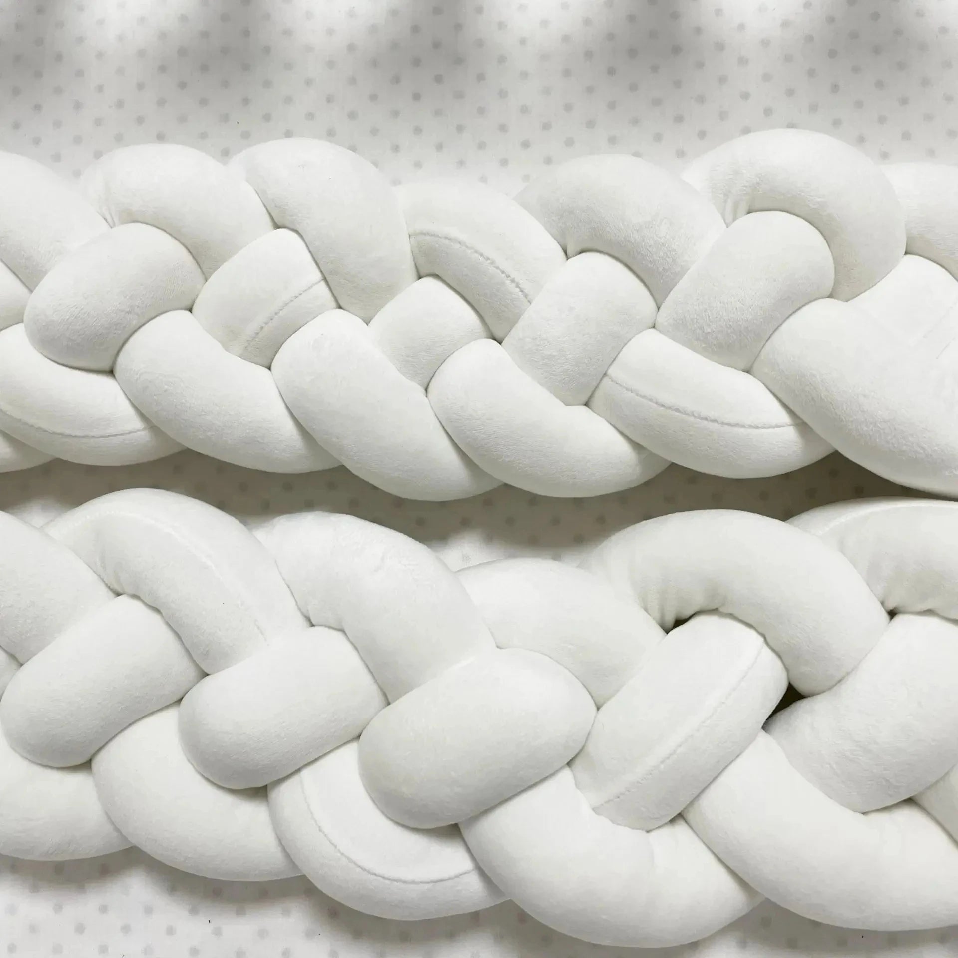 tour_de_lit_tresse_blanc_qualite_garantie