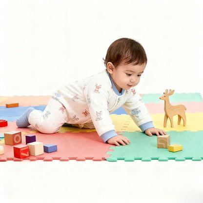 bebe-joue-habille-en-barboteuse-bebe-coton-mixte-bleu