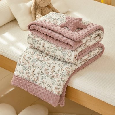 couverture-bebe-et-enfant-safary-rose