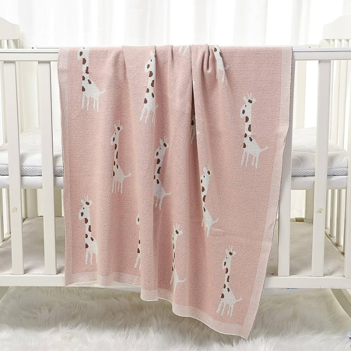 couverture-bebe-princesse-girafe-chambre