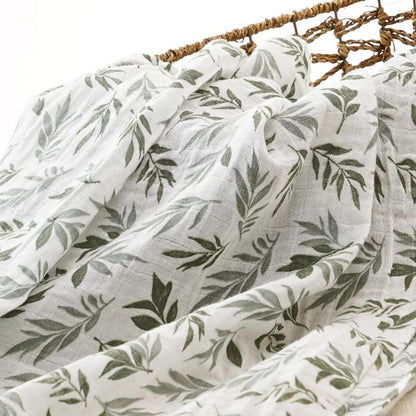 design-vegetal-tendance-de-couverture-emmaillotage-gaz-de-coton-feuilles