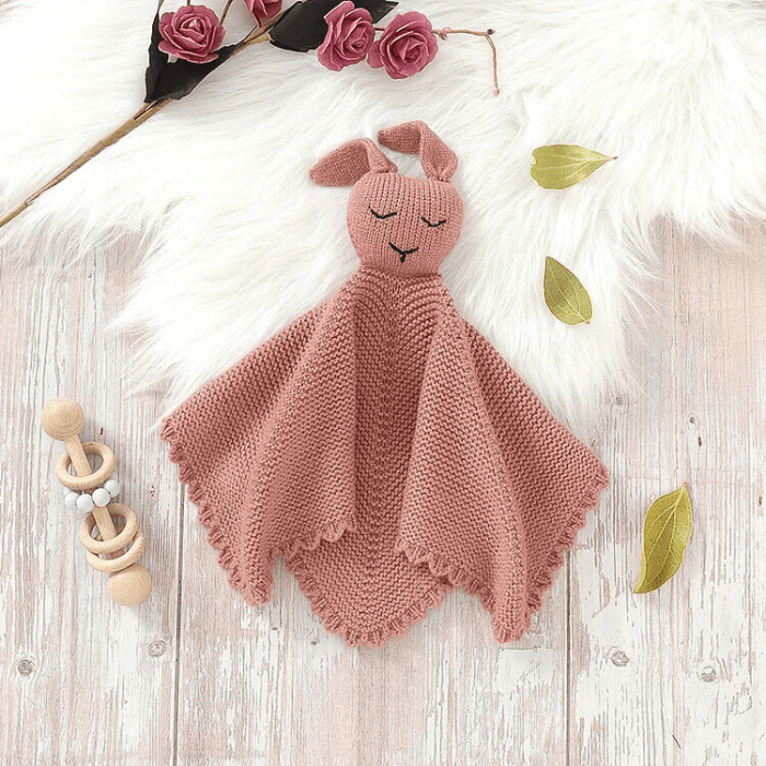 doudou-bebe-lapin-tricot-rose