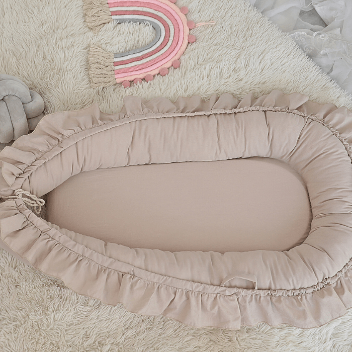 nid-bebe-beige-qualite