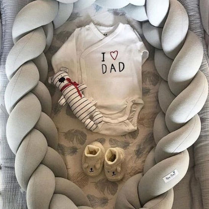 reducteur_de_lit_bebe_tresse_gris_cocon_protecteur