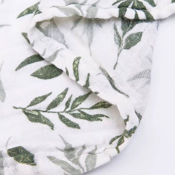 tissu-de-qualite-de-couverture-emmaillotage-gaz-de-coton-feuilles
