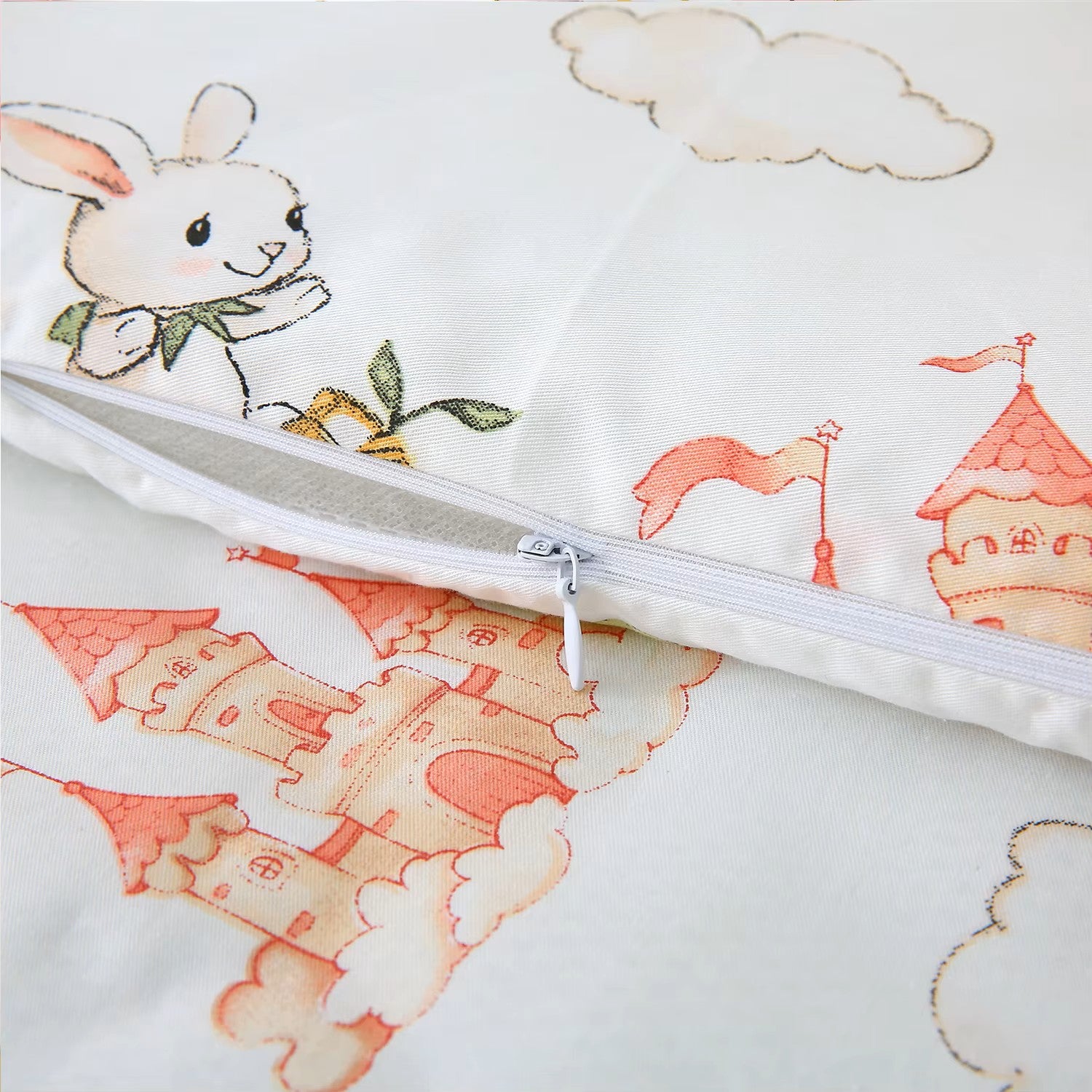 tour de lit bébé fille château lapin enchanté avec fermeture